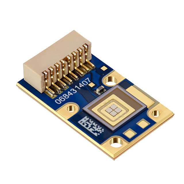 Luminus Devices CBM-40-UV-C32-CA365-21
