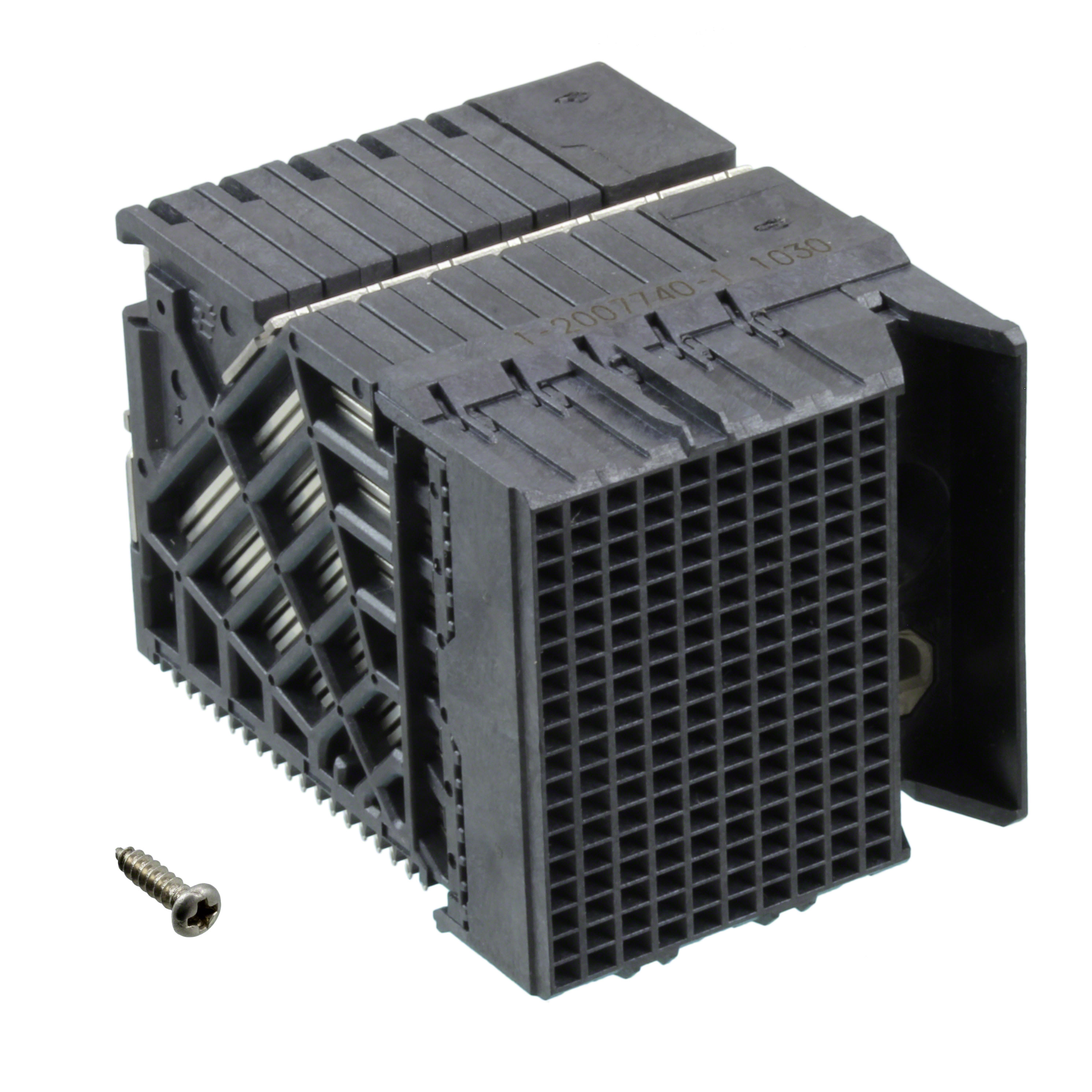 TE Connectivity AMP Connectors 2007740-1