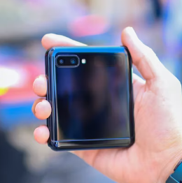 Foldable Phone Comparison: Top 4 Folding Phones